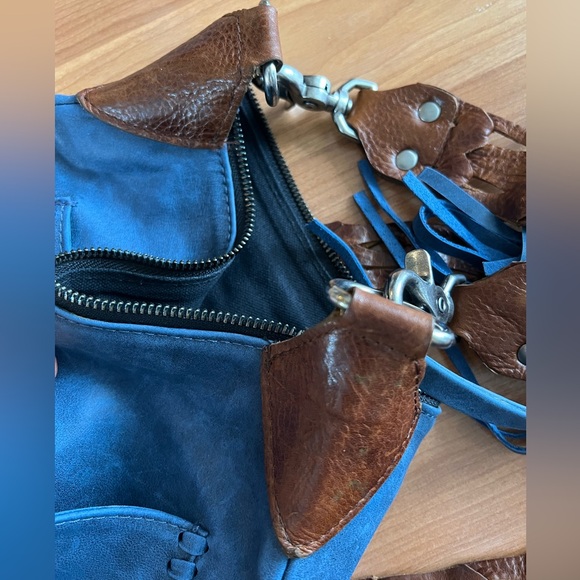 Laggo Blue Leather Crossbody Bag Whipstitch Pocket Boho Hobo Shoulder - Picture 15 of 16
